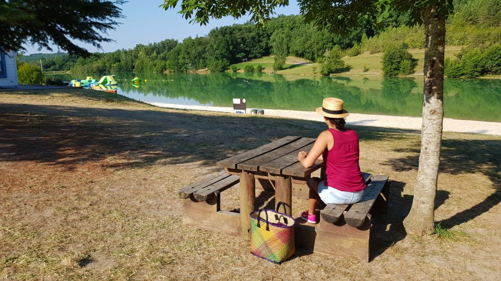 base de loisirs de Molières en Midi-Quercy, gorges de l'Aveyron