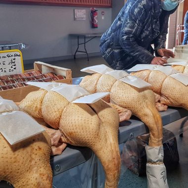 une idée gourmande en Midi-Quercy : Le marché au gras