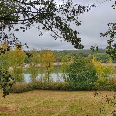Une idée découverte en Midi-Quercy: Le lac du Gouyre